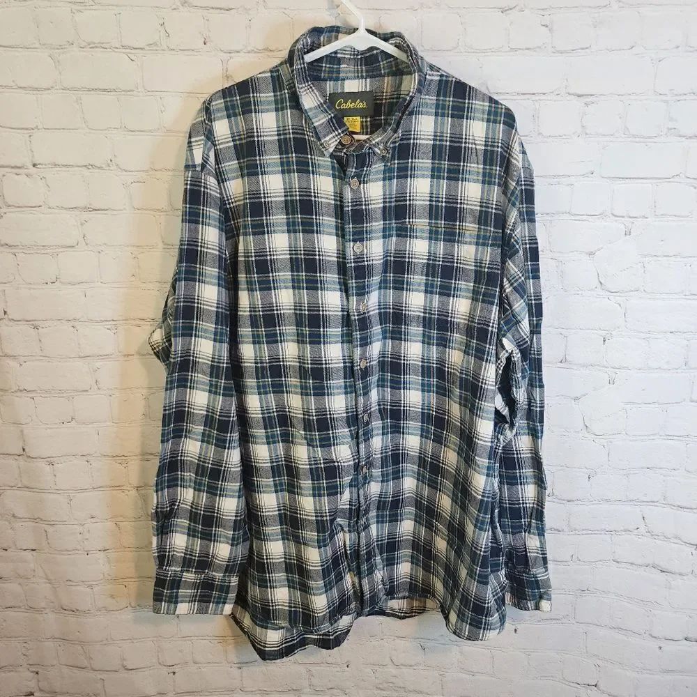 Men's Cabela's longsleeve flannel shirt, size 3XLT